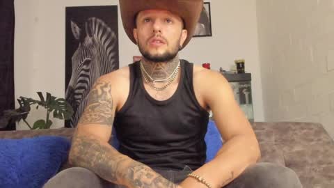 Emilio online show from February 2025 10:25:02 AM