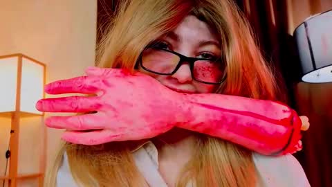 Emily online show from October 2025 08:37:01 AM