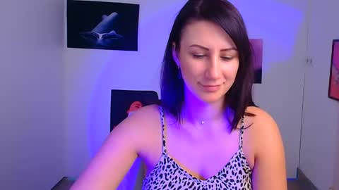 Emma online show from January 2025 01:30:01 PM