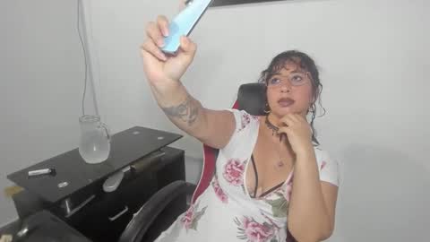 Snapshot of _emma_loyd_ chatting on September 2025 11:26:01 PM Emma online show from September 2025 11:26:01 PM