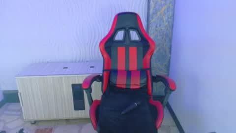 Emmaa Harper3 online show from October 2025 06:25:02 AM