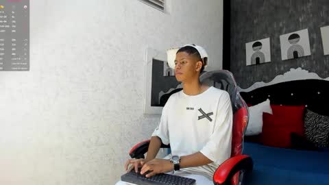 Snapshot of _erick_j chatting on February 2026 08:36:02 PM _erick_j online show from February 2026 08:36:02 PM