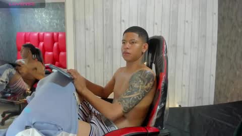 _erick_j online show from May 2026 03:56:01 AM