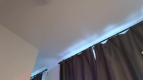 Eva online show from May 2026 01:07:01 PM