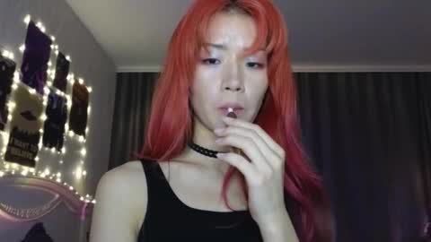 EveEva online show from January 2025 10:29:02 PM