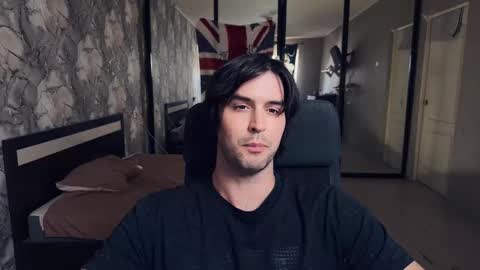 Snapshot of _fatrabbit chatting on October 2025 01:08:02 PM Keanu online show from October 2025 01:08:02 PM