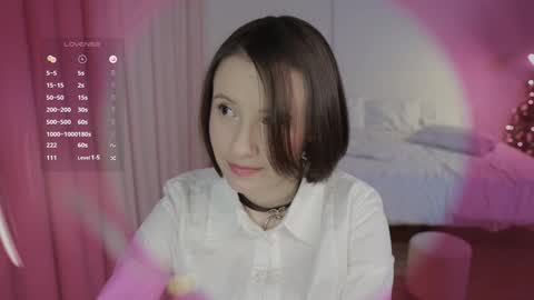 Snapshot of _female_essence_ chatting on January 2025 01:51:02 AM Essie online show from January 2025 01:51:02 AM