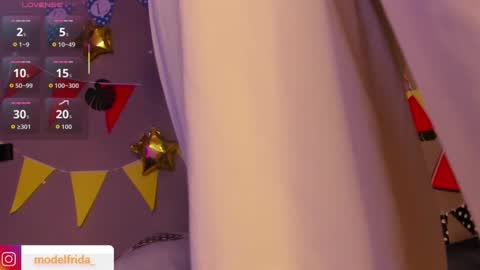 Frida online show from September 2025 01:14:02 PM