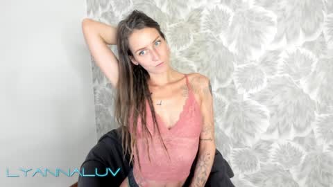 Lyanna and Derek online show from February 2025 02:05:02 AM