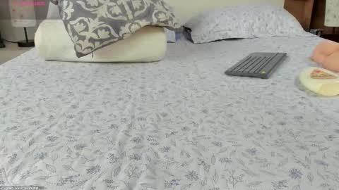  fullmoon online show from December 2025 08:15:01 PM