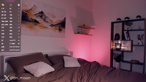 Snapshot of _golden_moon_ chatting on December 2024 06:33:01 AM Rina online show from December 2024 06:33:01 AM