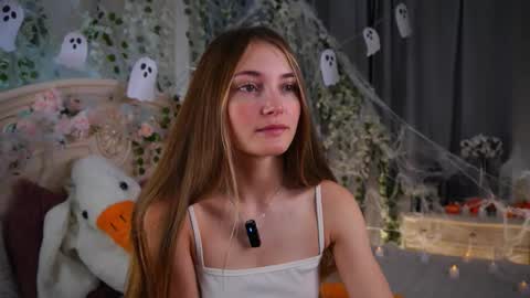 Milly online show from October 2025 02:48:01 AM