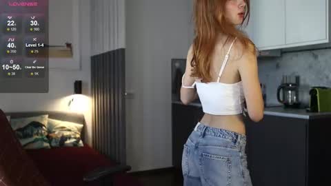 Snapshot of _guesswhat_ chatting on September 2025 01:47:01 PM Katarina online show from September 2025 01:47:01 PM