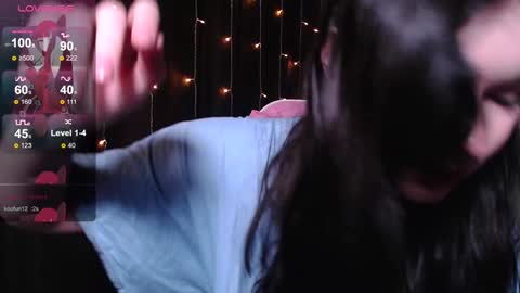 Snapshot of _gummybears_ chatting on January 2025 10:17:02 AM Tori online show from January 2025 10:17:02 AM