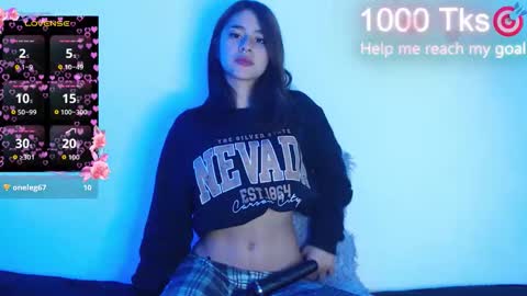 Snapshot of _gwen__ chatting on September 2025 06:35:02 AM Gwen online show from September 2025 06:35:02 AM