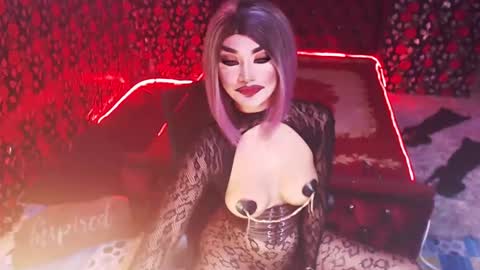 Snapshot of _hailyourqueenx chatting on December 2024 09:34:02 PM GoDDess Chloe online show from December 2024 09:34:02 PM