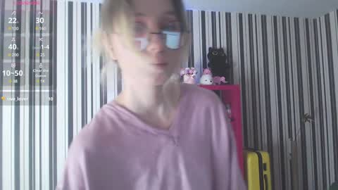 Snapshot of _hanna_moon_ chatting on December 2024 09:17:02 AM Hannaolotl online show from December 2024 09:17:02 AM