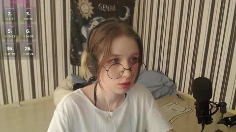 Snapshot of _hanna_moon_ chatting on October 2025 10:23:02 AM Hannaolotl online show from October 2025 10:23:02 AM