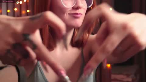 Snapshot of _hey_scarlett_ chatting on February 2025 07:21:01 PM _hey_scarlett_ online show from February 2025 07:21:01 PM