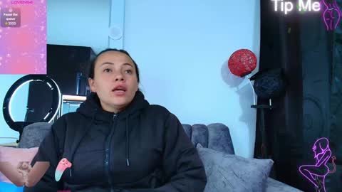 Honey online show from September 2025 12:27:02 PM