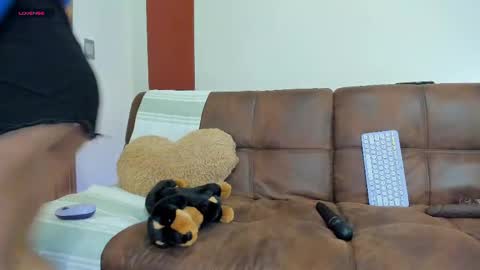 _hottie__ online show from May 2026 02:19:02 AM