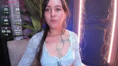 Annie online show from May 2026 08:48:02 PM