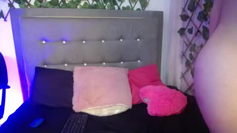Ivone online show from June 2026 01:21:01 AM