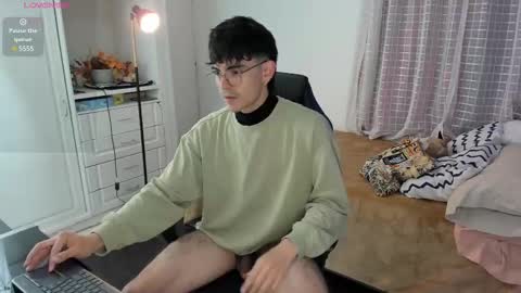 Snapshot of _jamesboy chatting on March 2025 12:28:02 AM James online show from March 2025 12:28:02 AM