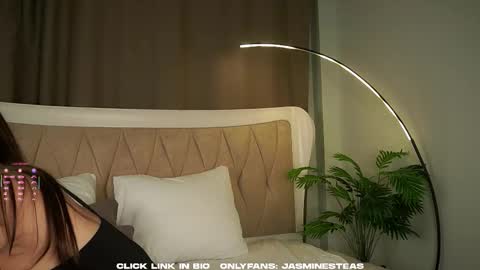 Snapshot of _jasminestea_ chatting on October 2025 02:12:02 AM Candy online show from October 2025 02:12:02 AM