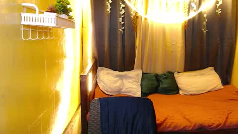 Snapshot of _jazzysweetheart_ chatting on February 2026 02:45:01 AM _jazzysweetheart_ online show from February 2026 02:45:01 AM