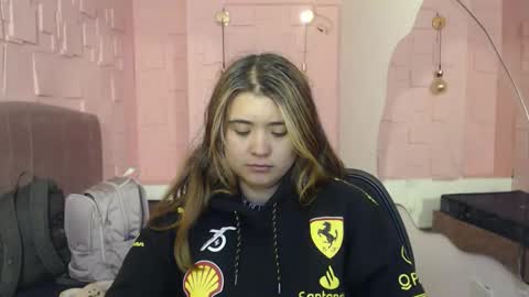 _jeessy online show from October 2025 04:24:01 AM