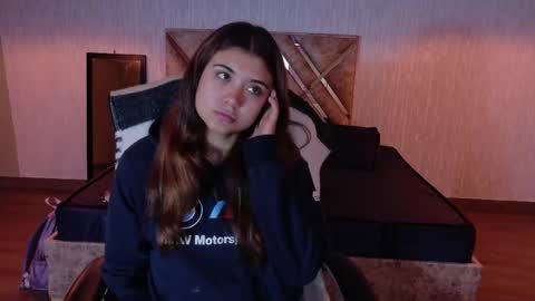 Snapshot of _jeessy chatting on November 2025 04:23:02 AM _jeessy online show from November 2025 04:23:02 AM