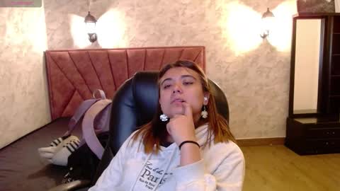 Snapshot of _jeessy chatting on February 2026 03:45:01 AM _jeessy online show from February 2026 03:45:01 AM