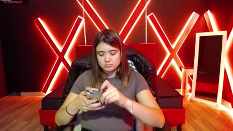 Snapshot of _jeessy chatting on February 2026 04:50:02 AM _jeessy online show from February 2026 04:50:02 AM