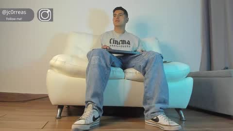 _juanes__ online show from January 2025 11:50:01 PM