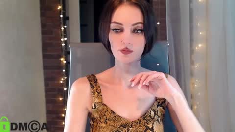  karolina online show from March 2025 06:11:01 PM