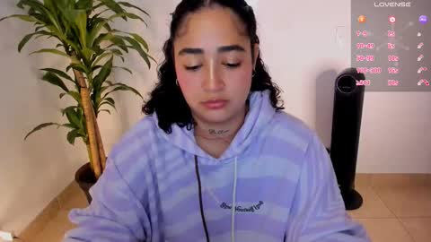 Snapshot of _kat_1 chatting on December 2025 08:47:01 PM online show from December 2025 08:47:01 PM