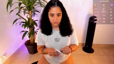 Snapshot of _kat_1 chatting on December 2025 11:20:02 PM online show from December 2025 11:20:02 PM