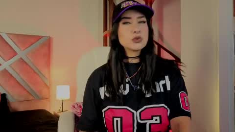kelly online show from May 2026 01:18:01 PM