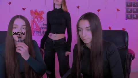 _kellykitten_ online show from April 2026 08:53:01 AM