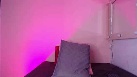 Kendall online show from September 2025 11:59:02 AM