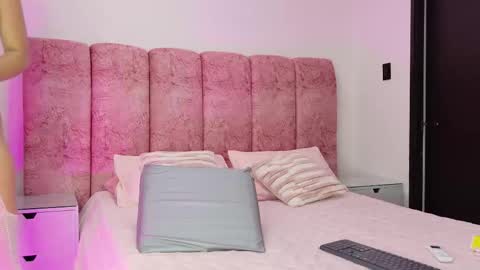 Kendall online show from January 2026 11:58:02 AM