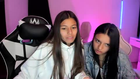 Snapshot of _khloe_sweet chatting on January 2025 01:54:01 AM khloe sweet online show from January 2025 01:54:01 AM