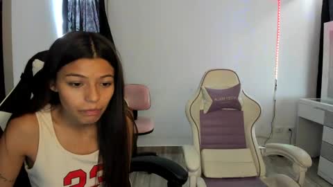 Snapshot of _khloe_sweet chatting on February 2025 05:14:01 PM khloe sweet online show from February 2025 05:14:01 PM