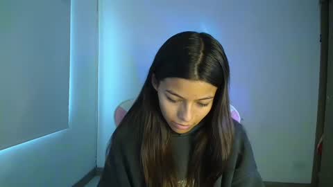 Snapshot of _khloe_sweet chatting on March 2025 06:00:01 PM khloe sweet online show from March 2025 06:00:01 PM