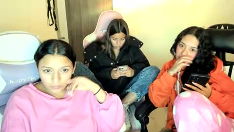 Snapshot of _khloe_sweet chatting on October 2025 02:18:01 AM khloe sweet online show from October 2025 02:18:01 AM