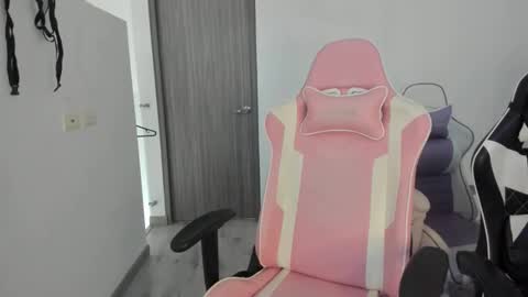 Snapshot of _khloe_sweet chatting on November 2025 07:56:02 PM khloe sweet online show from November 2025 07:56:02 PM