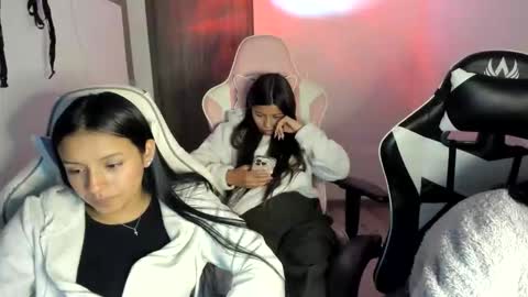 Snapshot of _khloe_sweet chatting on November 2025 11:27:01 PM khloe sweet online show from November 2025 11:27:01 PM