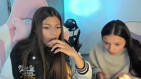 Snapshot of _khloe_sweet chatting on November 2025 08:08:02 PM khloe sweet online show from November 2025 08:08:02 PM