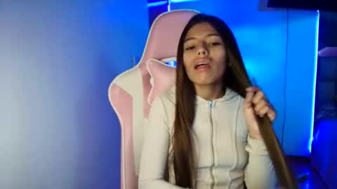 khloe sweet online show from May 2026 02:55:01 PM